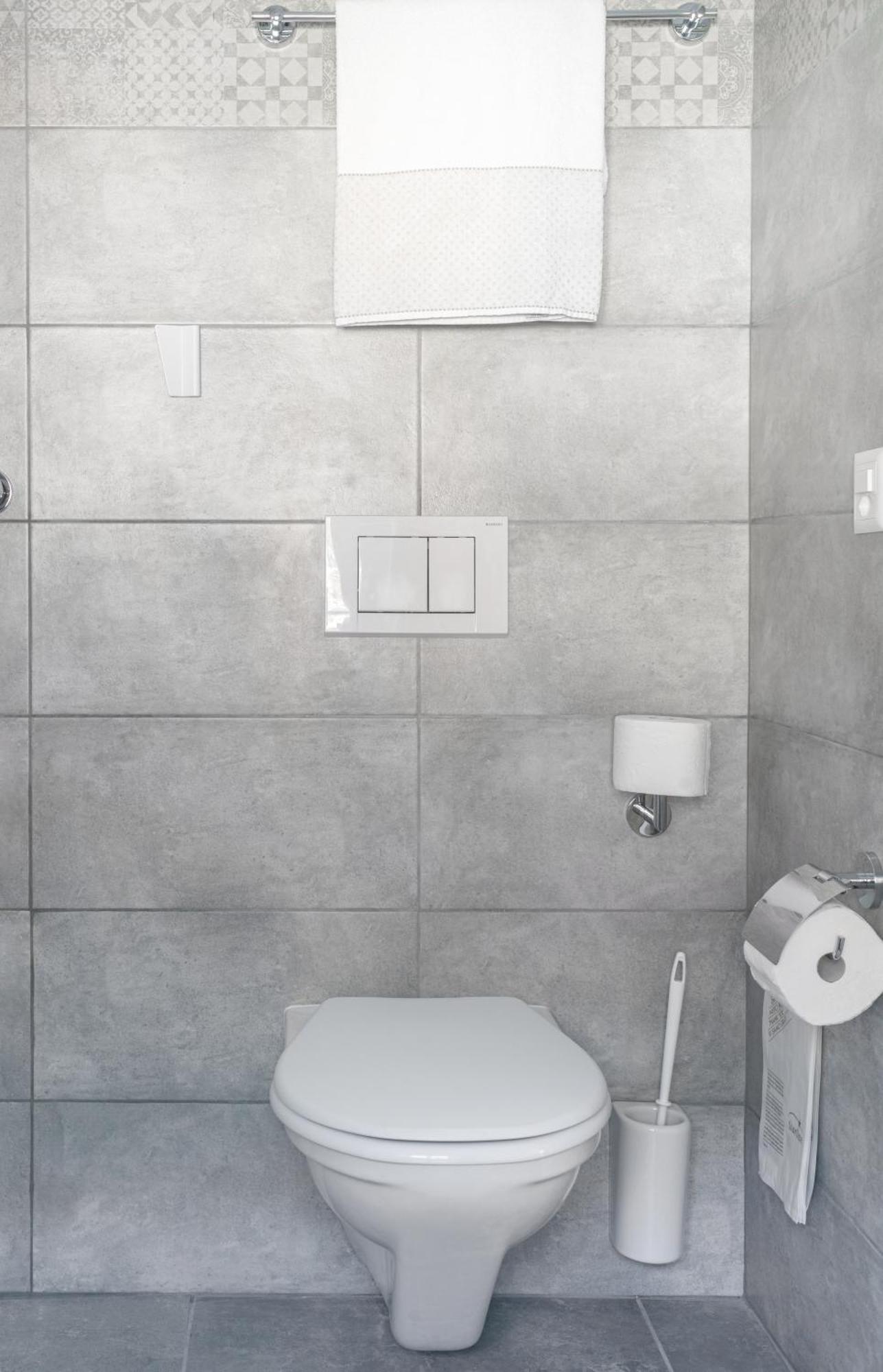 Ca' Del Borgo, Rooms & Suites Poschiavo Ruang foto