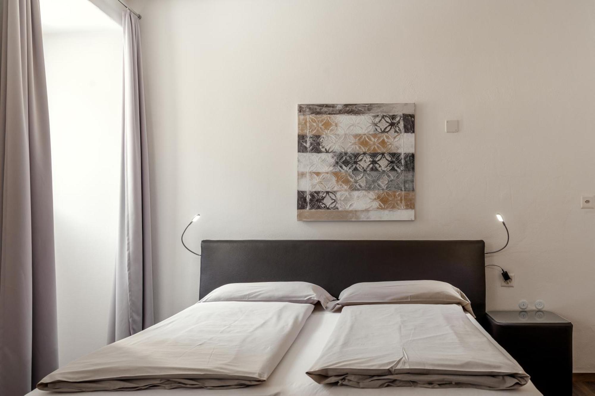 Ca' Del Borgo, Rooms & Suites Poschiavo Bagian luar foto
