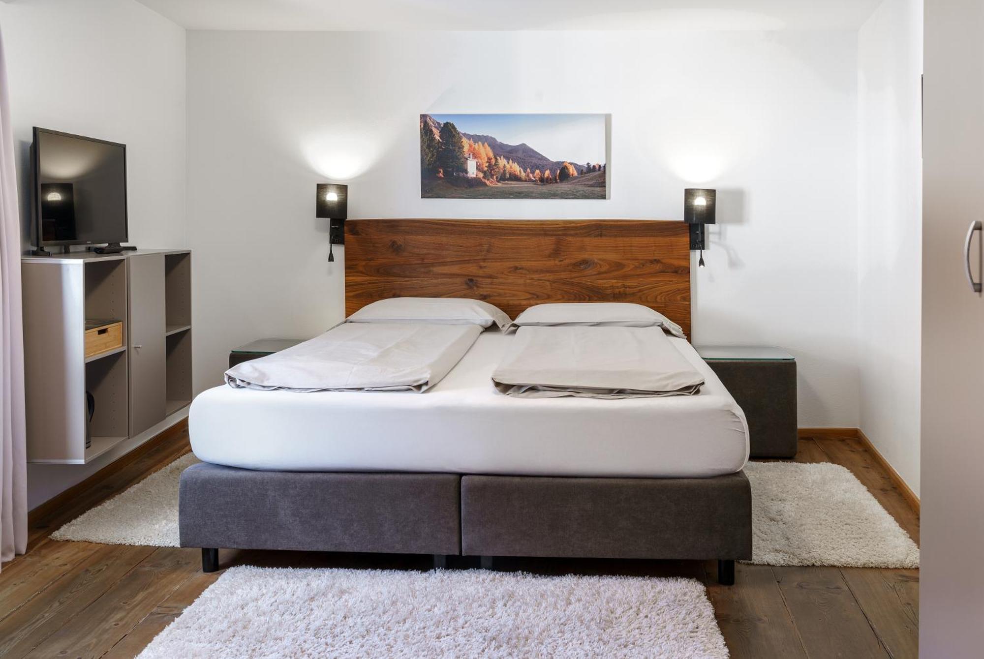 Ca' Del Borgo, Rooms & Suites Poschiavo Bagian luar foto