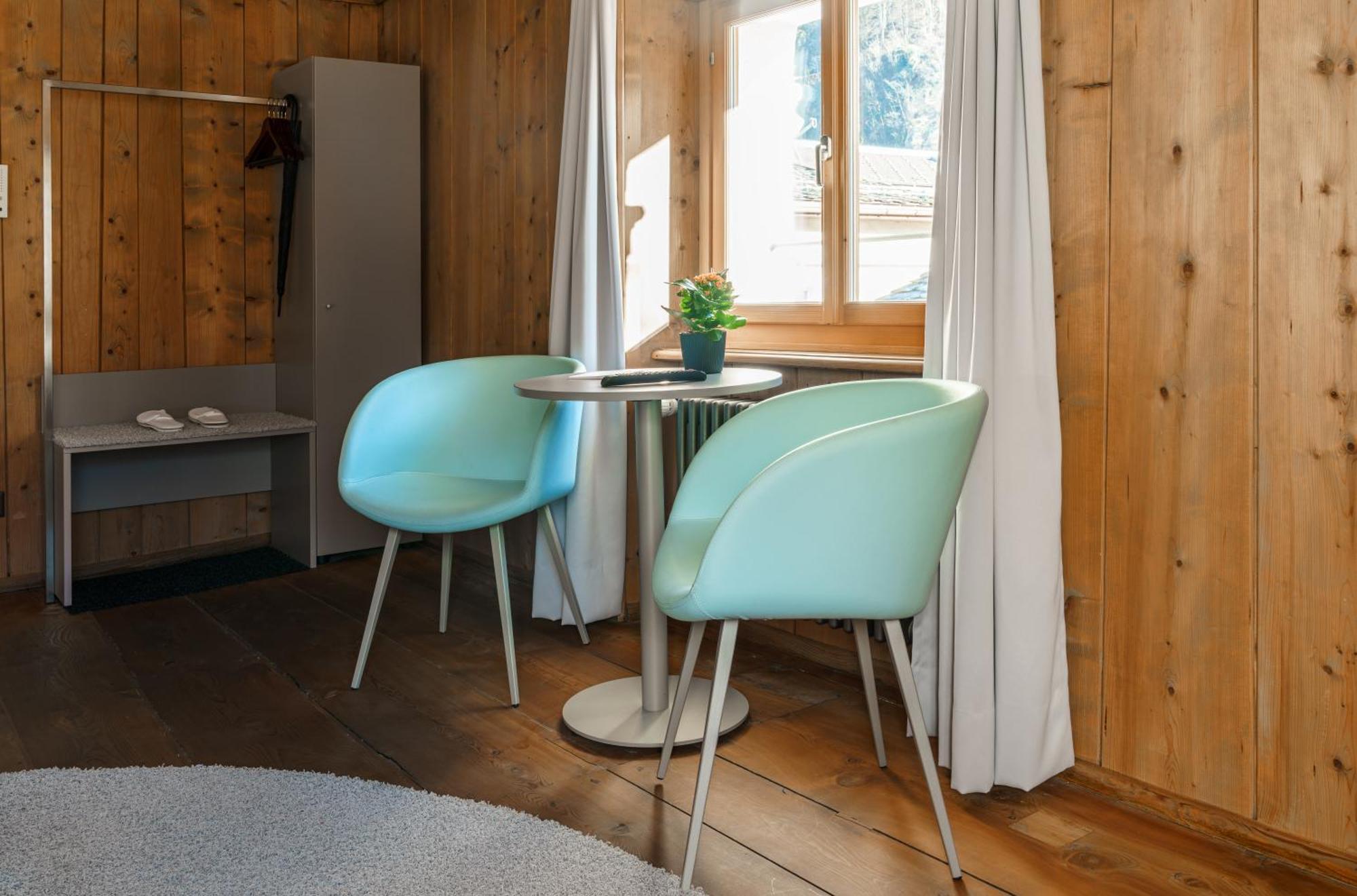 Ca' Del Borgo, Rooms & Suites Poschiavo Ruang foto